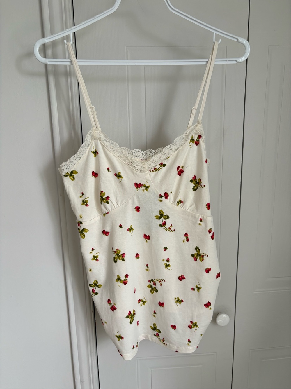 H&M Cream Floral Cherry Cami